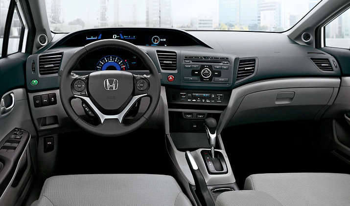 Honda Civic 4D 2012