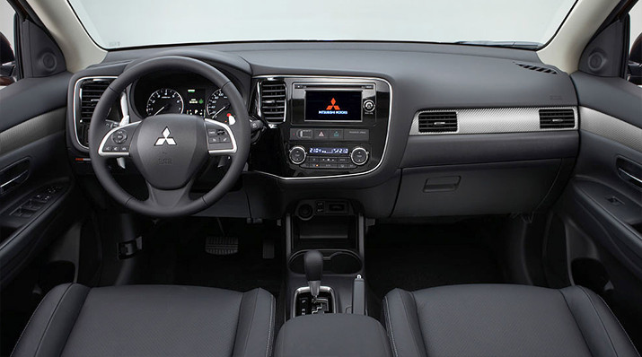 Mitsubishi Outlander 2014